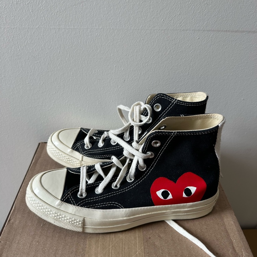 Comme de garçon black converse